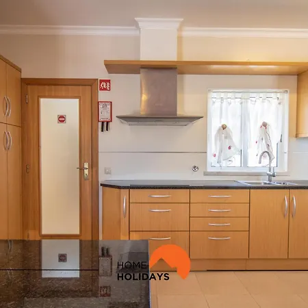 #297 Moderna V3 Com Piscina By Holidays Dom wakacyjny Albufeira