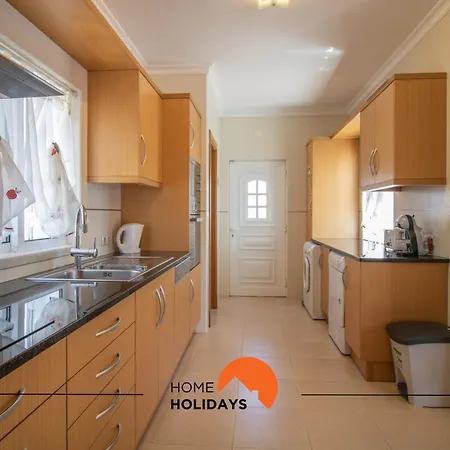 #297 Moderna V3 Com Piscina By Holidays * 알부페이라